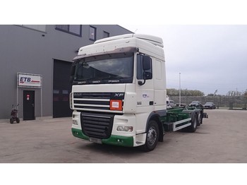 Cab chassis truck DAF 105 XF 410 Space Cab (6X2 / 8 TIRES / MANUAL GEARBOX / 8 ROUES / BOITE MANUELLE)