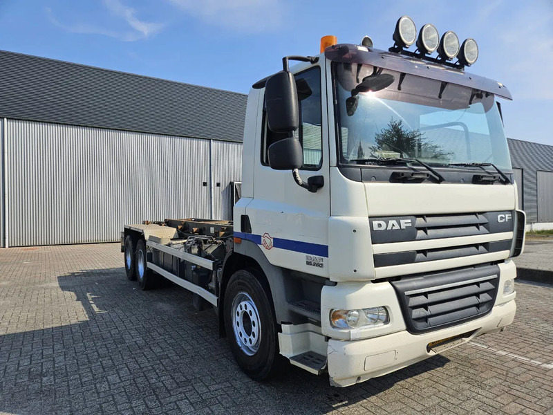 Cab chassis truck DAF CF 85 360 Manual 10 Tyres