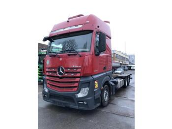 Cab chassis truck Mercedes Actros 2542 LL 6x2 GIGA Jumbo Fgst