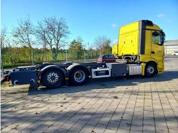 Cab chassis truck Mercedes-Benz Actros 2542L 6x2