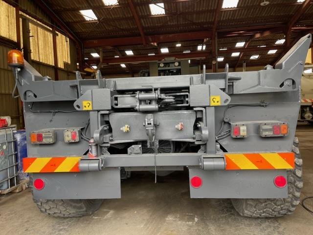 Cab chassis truck UNIPOWER MPI BT 120