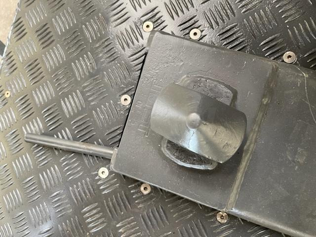 Cab chassis truck UNIPOWER MPI BT 120