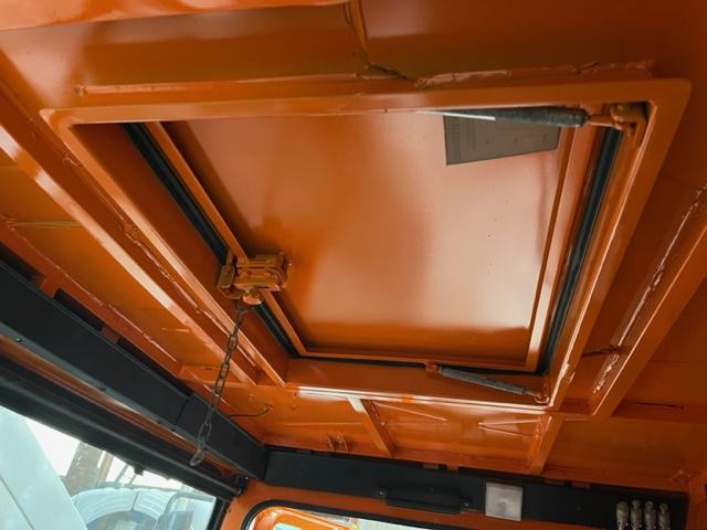 Cab chassis truck UNIPOWER MPI BT 120