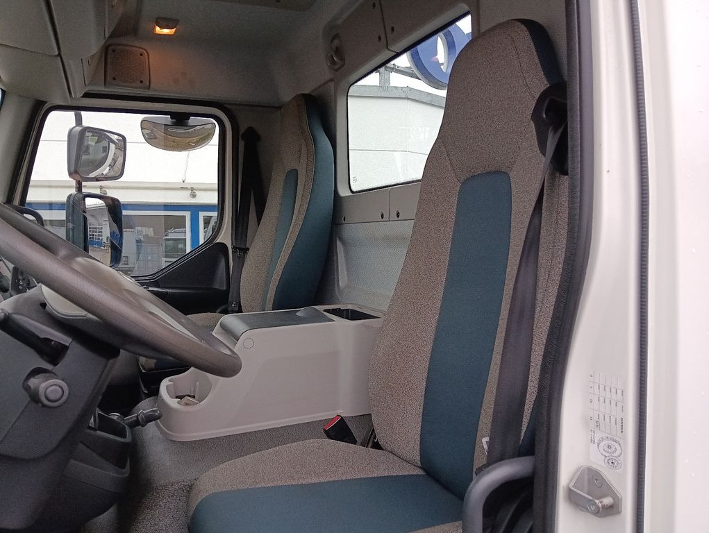 Cab chassis truck Volvo FL210 4x2R Klima I-SYNC AHK PTO Blatt Kipper