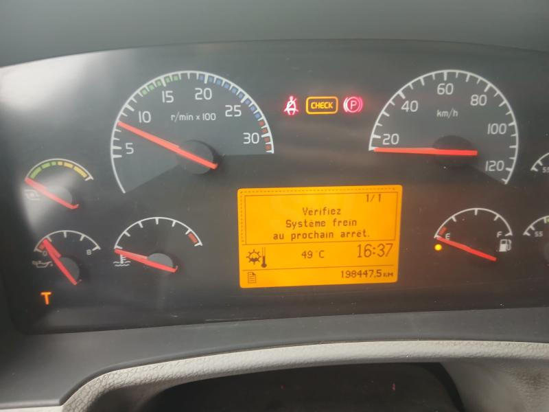 Cab chassis truck Volvo FL 260