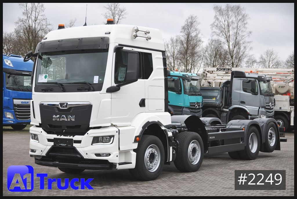 Container transporter/ Swap body truck MAN TGS 35.470, 8x2, NEU, sofort verfügbar,
