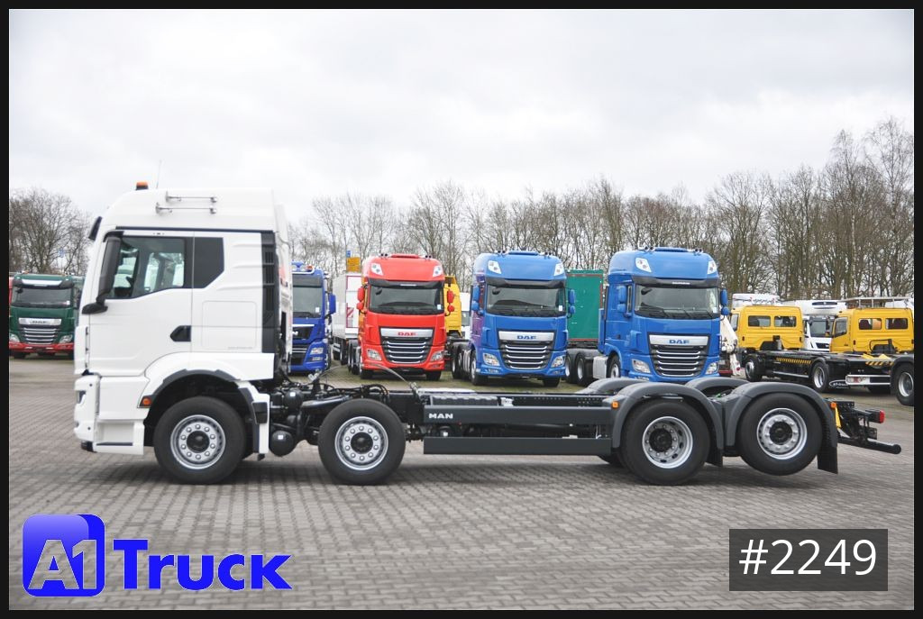Container transporter/ Swap body truck MAN TGS 35.470, 8x2, NEU, sofort verfügbar,