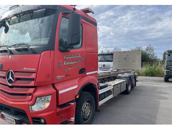 Container transporter/ swap body truck Mercedes-Benz ACTROS 2545 L 6x2/4900 konttiauto + PL