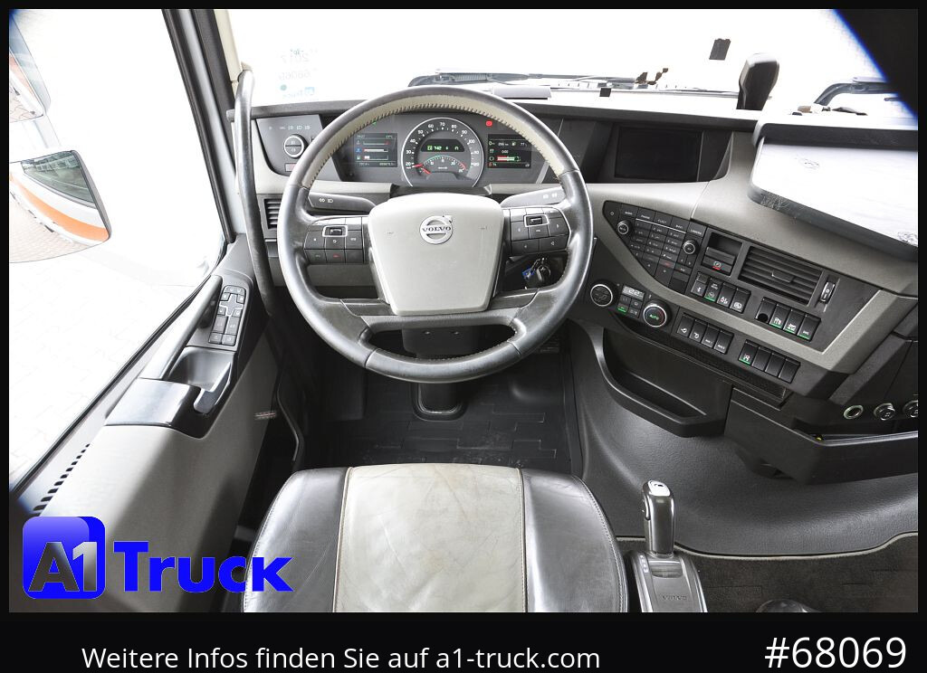 Container transporter/ Swap body truck VOLVO FH 460, Überführer, Terberg, Kamag 2x AHK, verstellbare Sattelplatte,