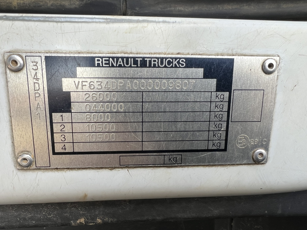 Crane truck RENAULT plateau grue radio commandée 380 DXI