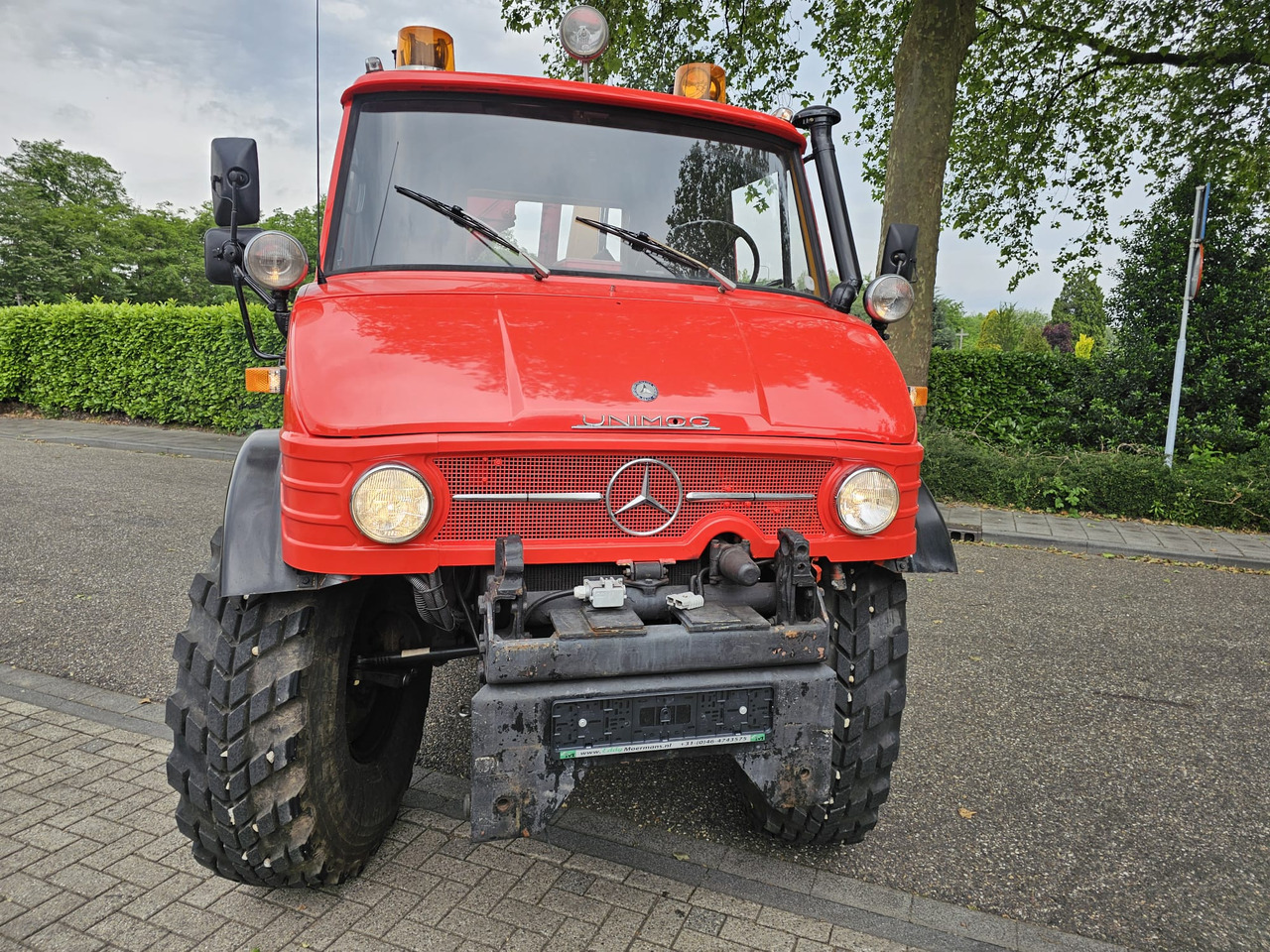 Crane truck Unimog 406/U9000 4x4