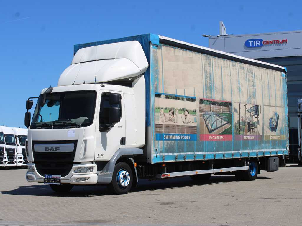 Curtainsider truck DAF LF 250 FA, EURO 6