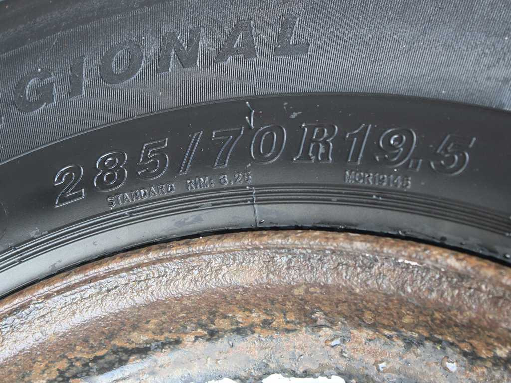 Curtainsider truck DAF LF 250 FA, EURO 6, HYDRAULIC FRONT