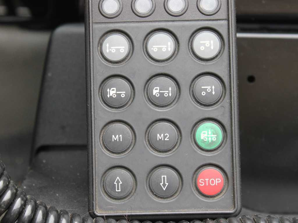 Curtainsider truck DAF XF 440 FA, INDEPENDENT AIR CONDITIONING + WECON