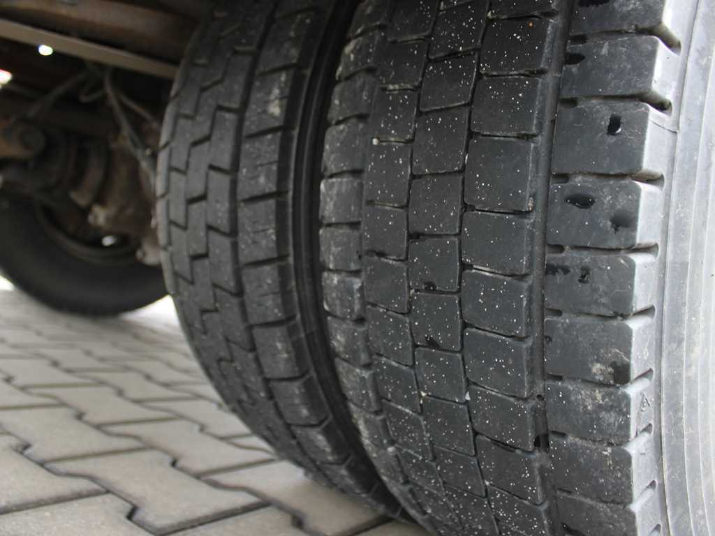 Curtainsider truck Iveco EUROCARGO 120EL22, EURO 5