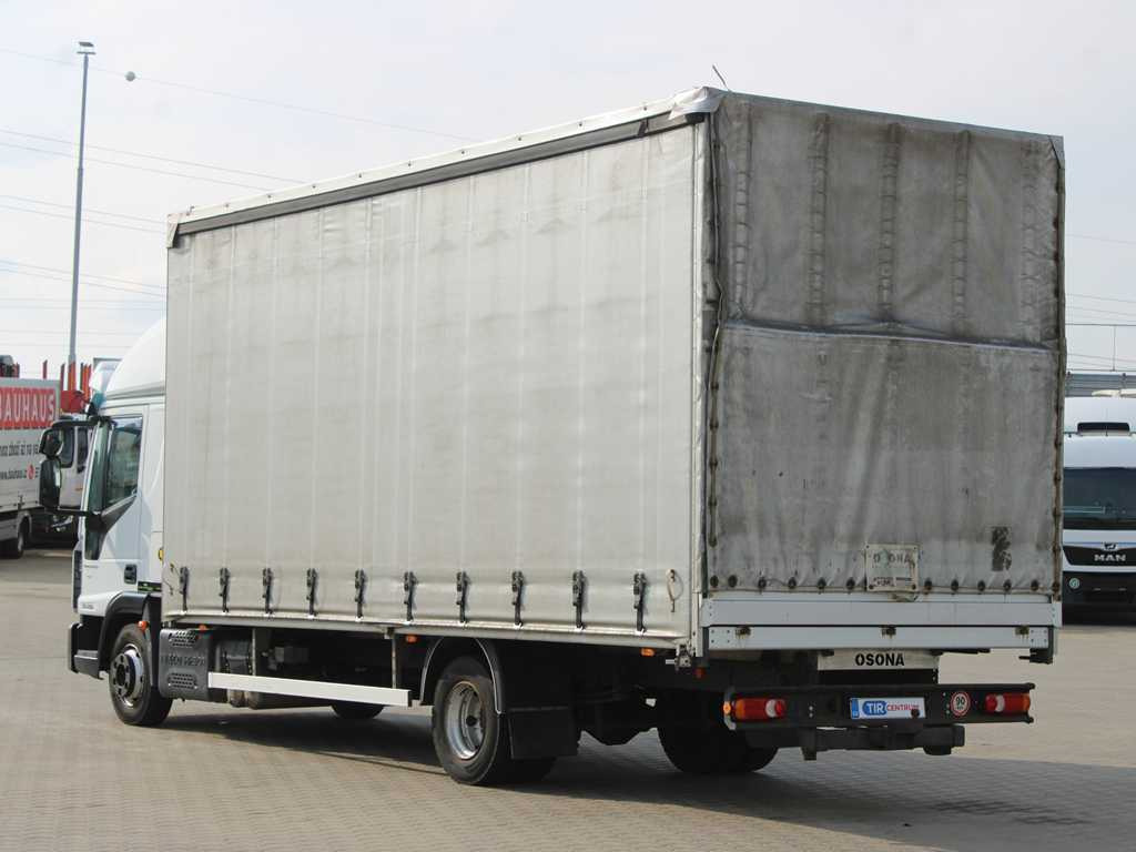 Curtainsider truck Iveco EUROCARGO 75E210, EURO 6, PNEU 80%