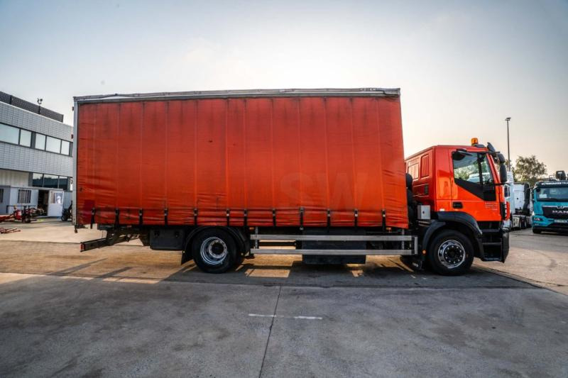 Curtainsider truck Iveco STRALIS 270 (19t) GAZ/LPG