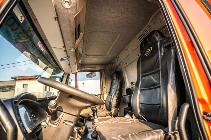 Curtainsider truck Iveco STRALIS 270 (19t) GAZ/LPG