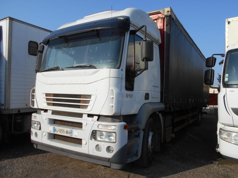 Curtainsider truck Iveco Stralis 310