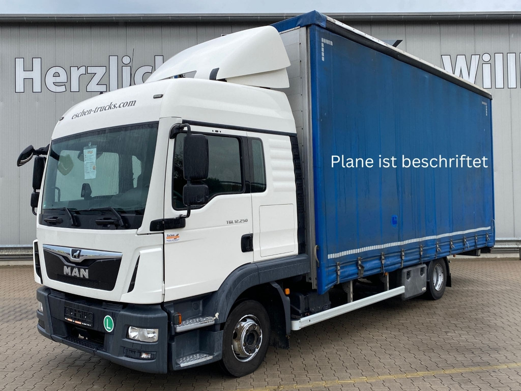 Curtainsider truck MAN TGL 12.250 4x2 BL