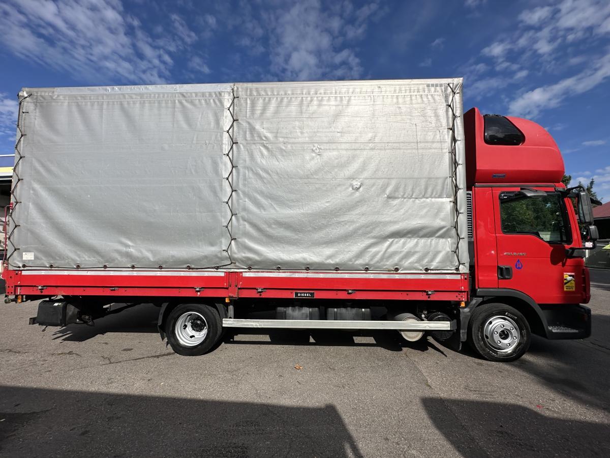 Curtainsider truck MAN TGL 8.180 FBL Plane langes Haus Topsleeper Klima