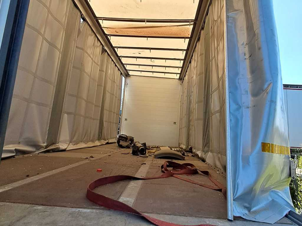 Curtainsider truck Mercedes-Benz Actros 2542, 6X2 + PANAV TVK18M