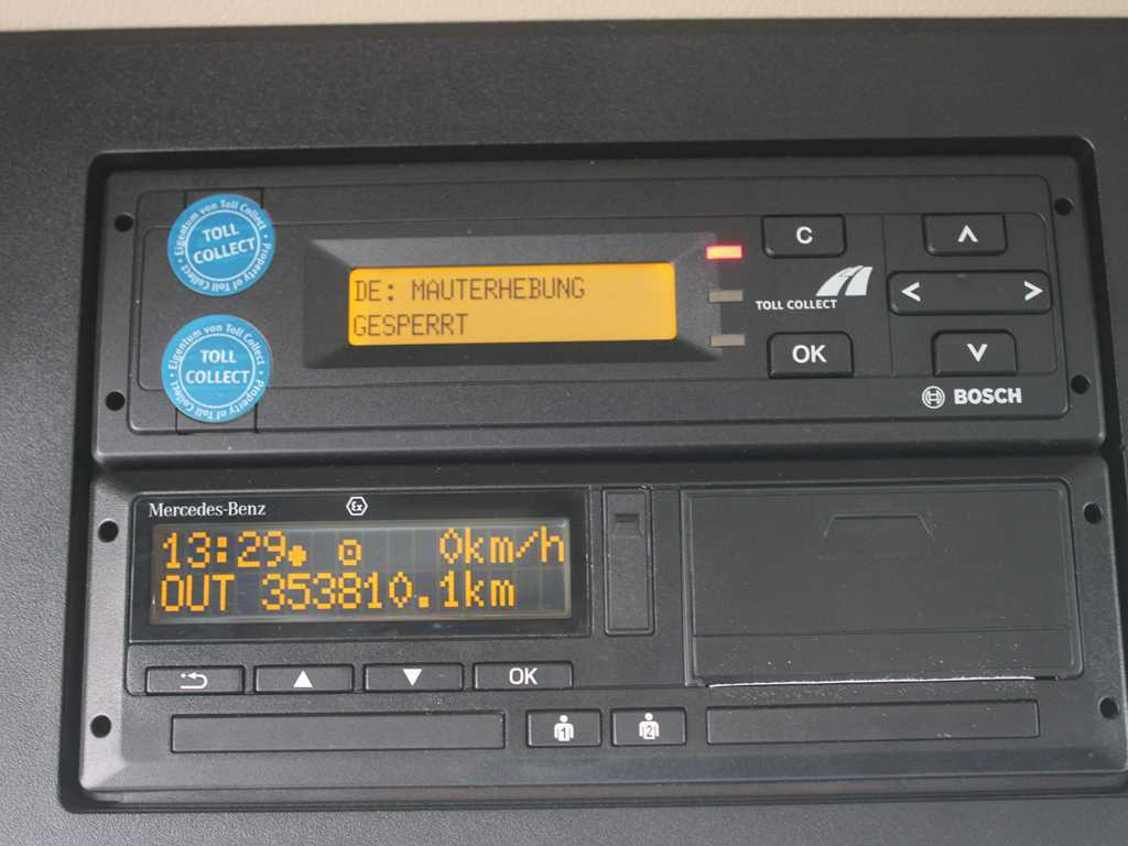 Curtainsider truck Mercedes-Benz Actros 2542, EURO 6, 6X2, NAVIGATION