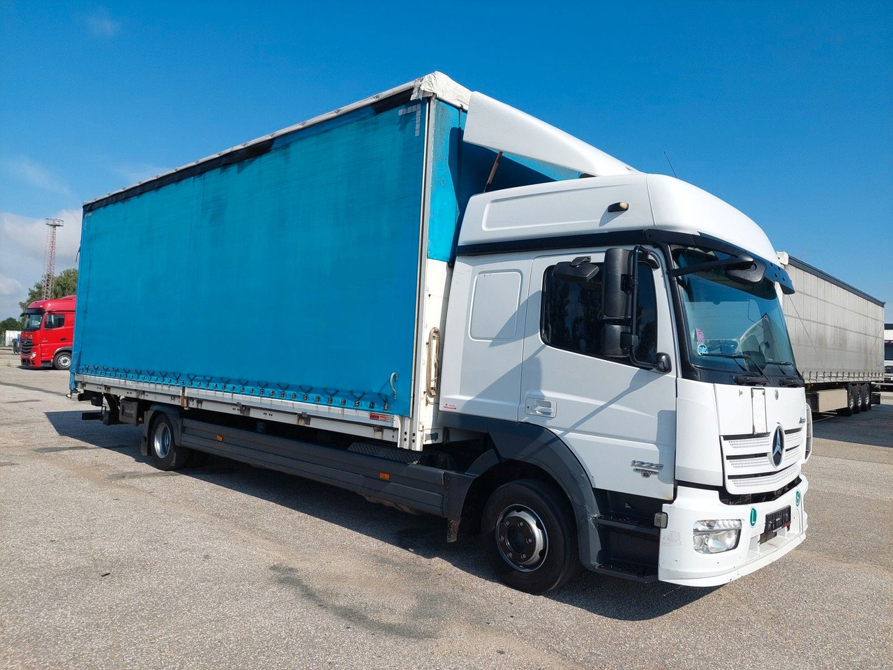 Curtainsider truck Mercedes-Benz Atego 1223 L/NR
