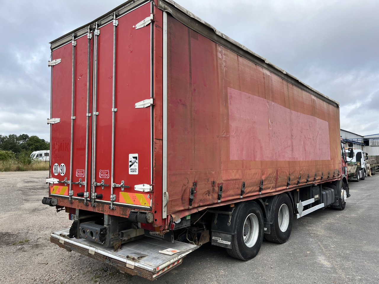 Curtainsider truck RENAULT Premium 320dci 6x2 plsc
