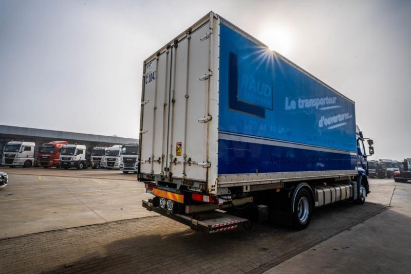 Curtainsider truck Renault PREMIUM 380 DXI+ DHOLLANDIA