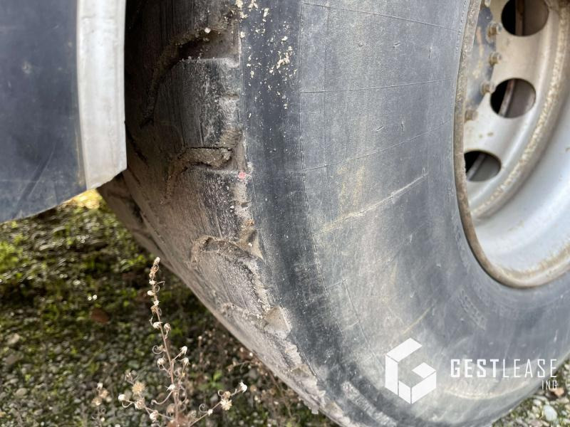 Curtainsider truck Renault Premium 320 DCI