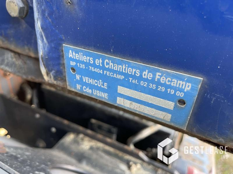 Curtainsider truck Renault Premium 320 DCI