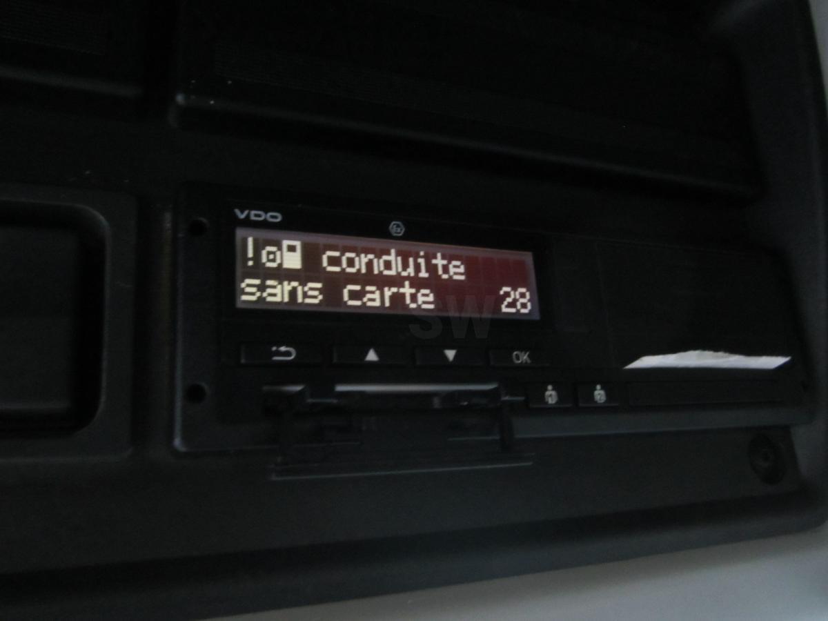 Curtainsider truck Renault Premium 370 DXI