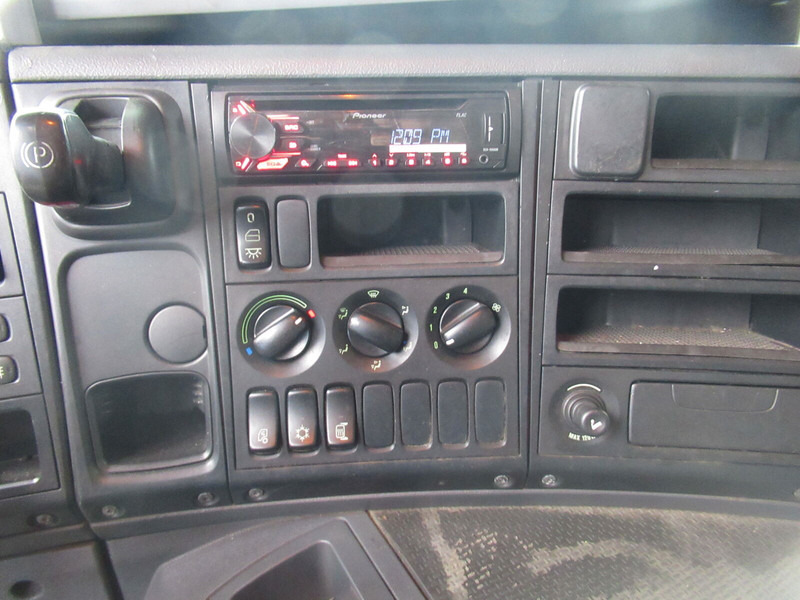 Curtainsider truck Scania p310