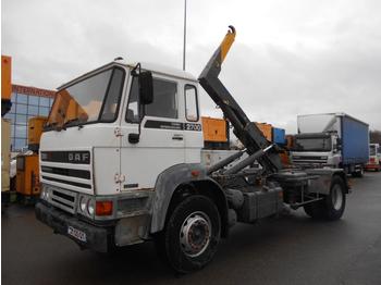 Hook lift truck DAF 2700 ATI: picture 1
