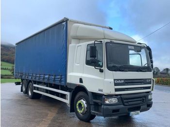 Curtainsider truck DAF 75 310: picture 1