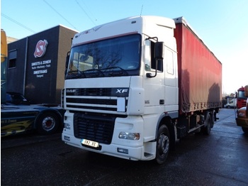 Curtainsider truck DAF 95 430 spacecab 6x2 top 1a: picture 1