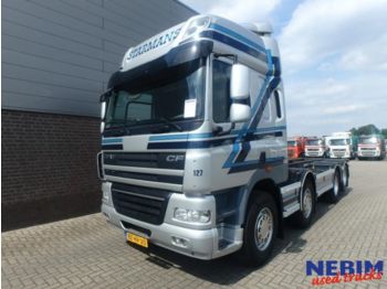 Container transporter/ Swap body truck DAF CF85 460 Euro 5 8x2 20FT Twist locks: picture 1