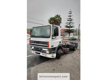 Cab chassis truck DAF CF 85 380 left hand drive 6X2 26 ton Euro 2: picture 1