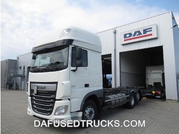 Truck DAF FAR XF440: picture 1