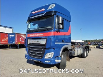 Truck DAF FAR XF480: picture 1