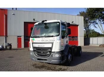 Container transporter/ Swap body truck DAF LF310 / MANUAL / EURO-6 / 52.600 KM / 2015: picture 1