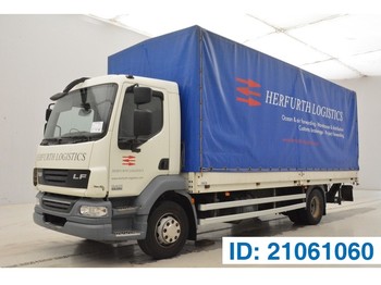 Curtainsider truck DAF LF55.220: picture 1