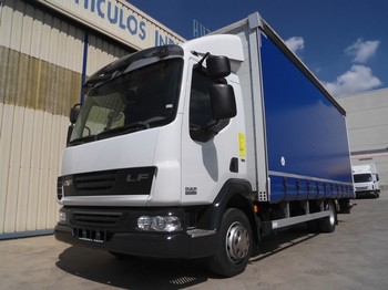 Curtainsider truck DAF LF 45.220: picture 1