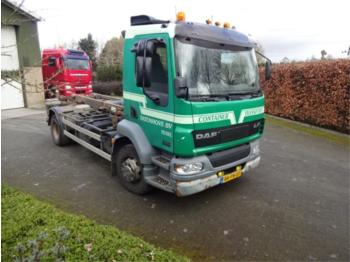 Container transporter/ Swap body truck DAF LF 55-180-15: picture 1