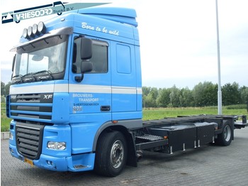 Cab chassis truck DAF XF105.410: picture 1