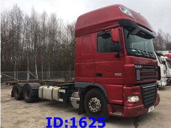 Container transporter/ Swap body truck DAF XF105 510: picture 1