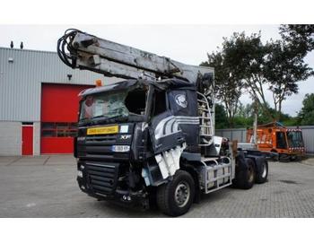 Truck for transportation of timber DAF XF105-510 Manual Retarder Euro-5 6x4 2010: picture 1