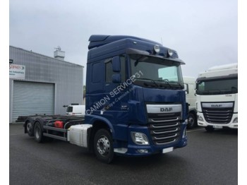 Container transporter/ Swap body truck DAF XF105 FAR 460: picture 1
