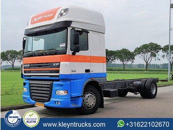 Cab chassis truck DAF XF 105.410: picture 1